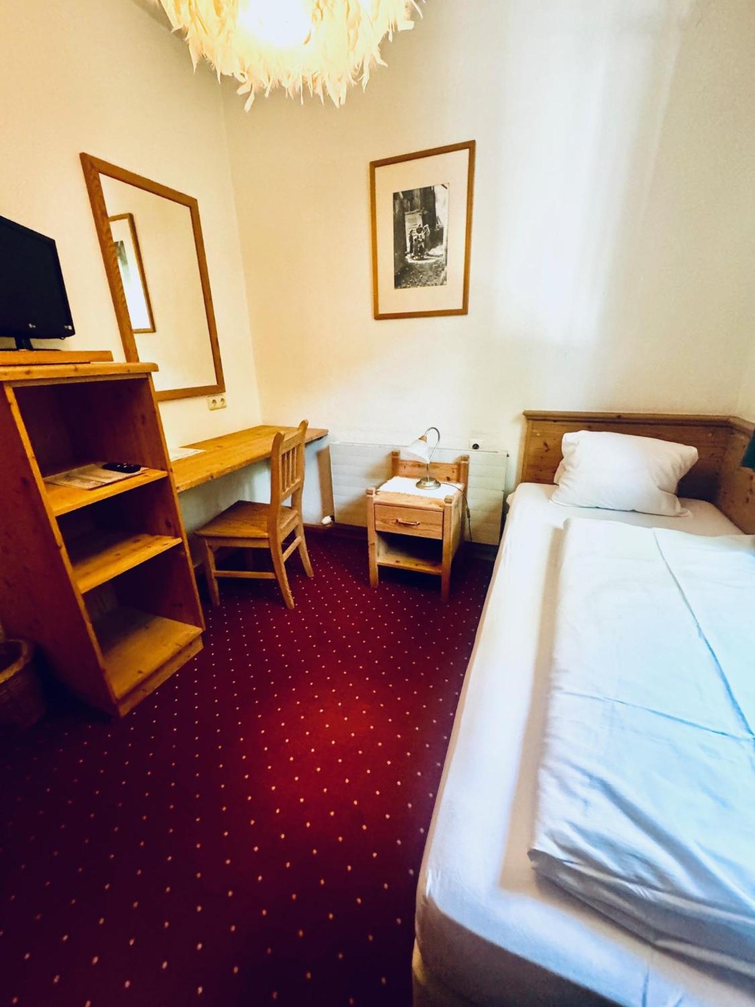 Wildauers Haidenhof Stay & Sleep Lienz Esterno foto
